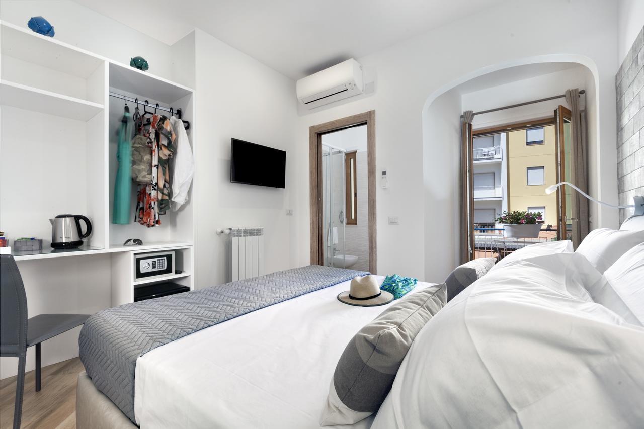 Viria B&B Соренто Екстериор снимка